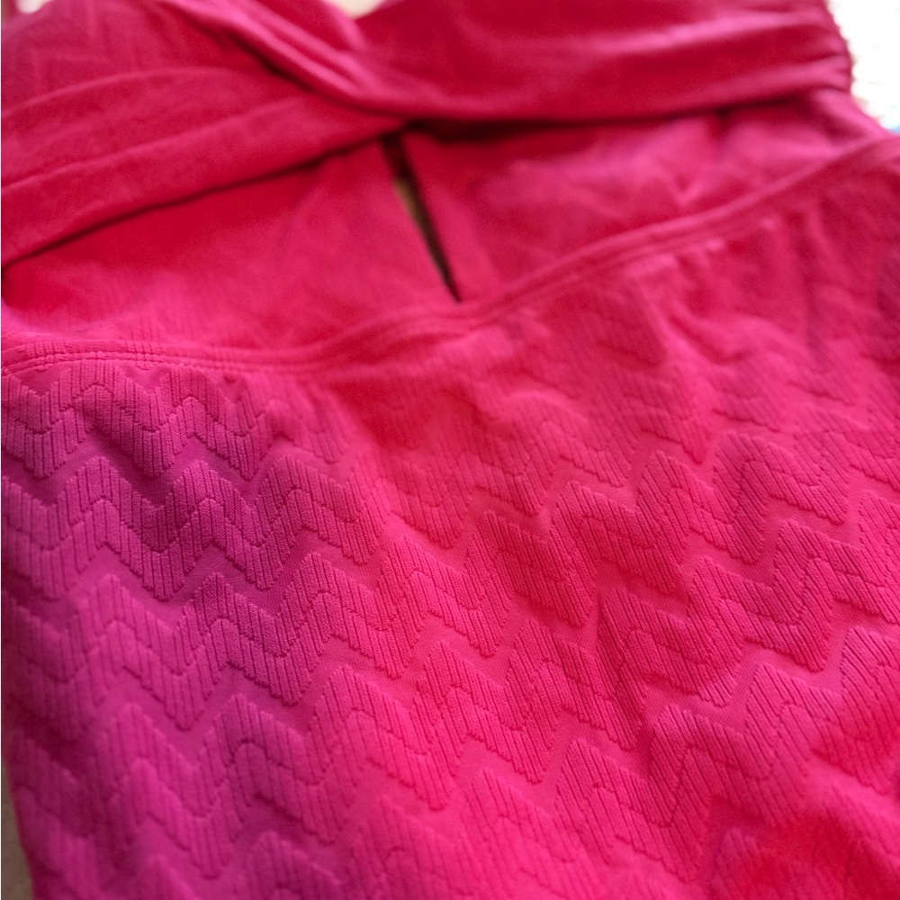 Cupshe Pink One Piece Swimsuit with Sweetheart Neckline - Picture 6 of 7